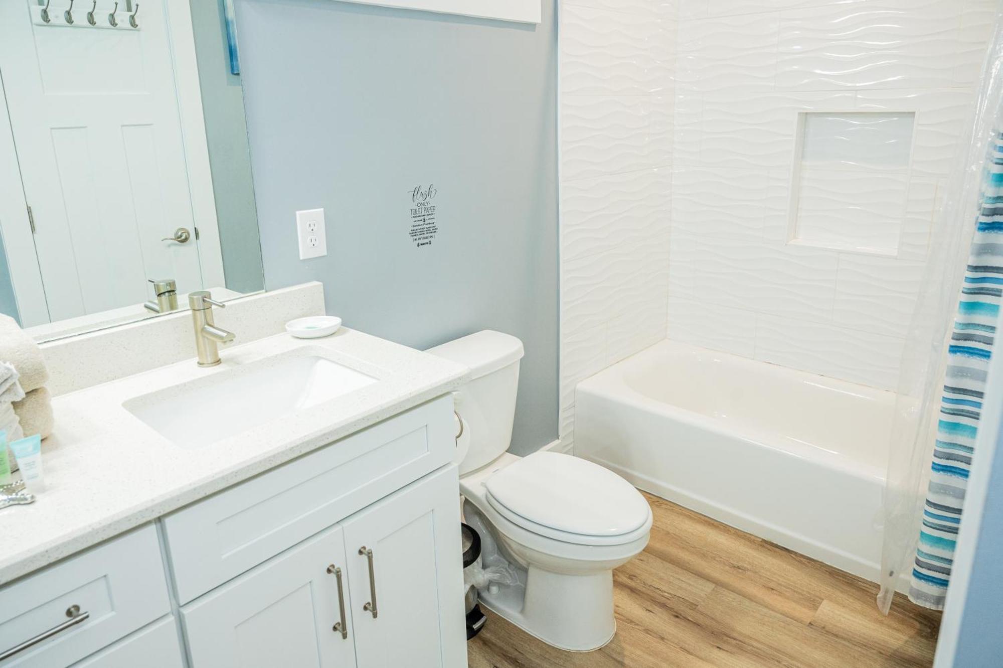 Cottage Beach House Steps From Beach 3 Bedroom 2 Bath ガルフ・ショアーズ エクステリア 写真