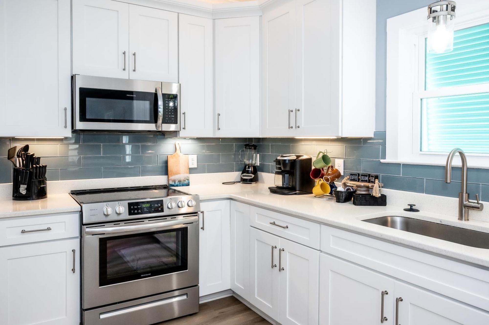 Cottage Beach House Steps From Beach 3 Bedroom 2 Bath ガルフ・ショアーズ エクステリア 写真